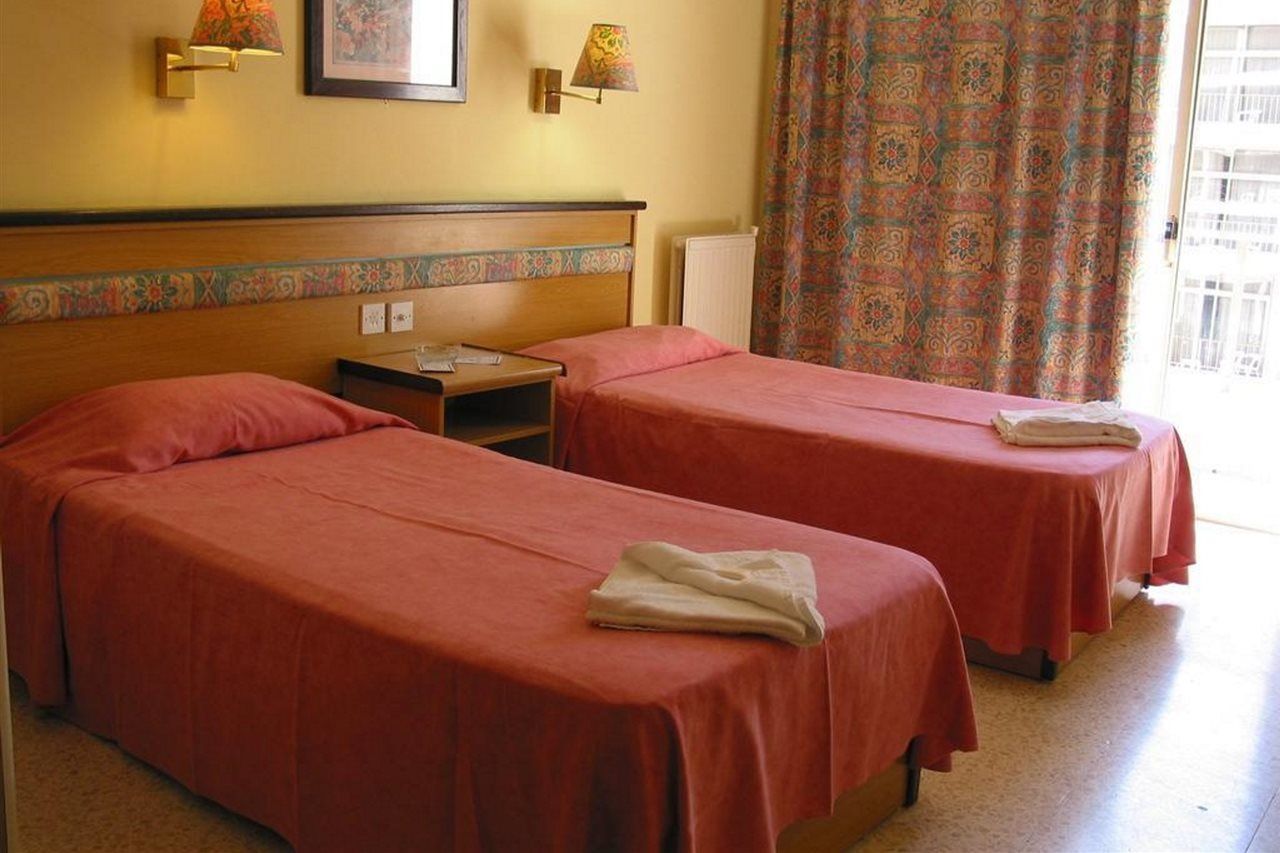 The Santa Maria Hotel Bugibba Bagian luar foto